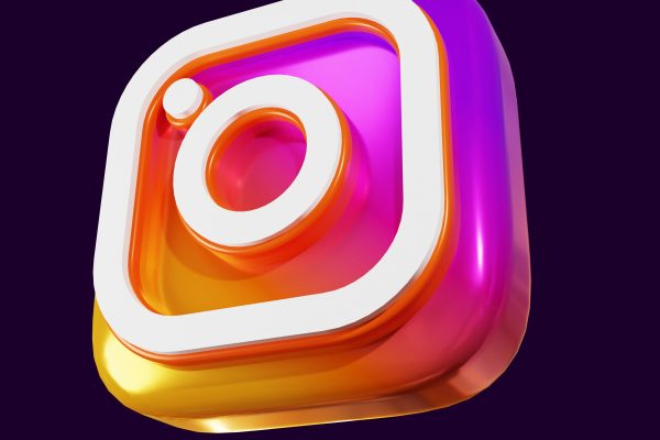 Comparison of Instagram follower services and growth providers